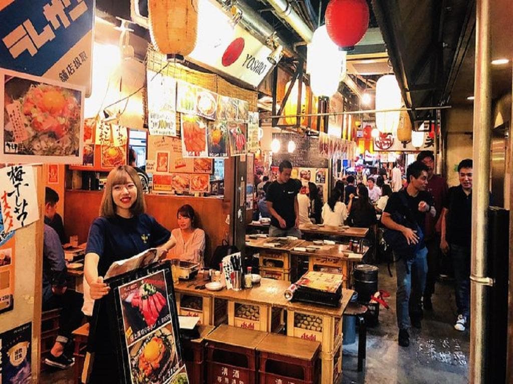 Retro dining in Shibuya - Small Group Tour 1