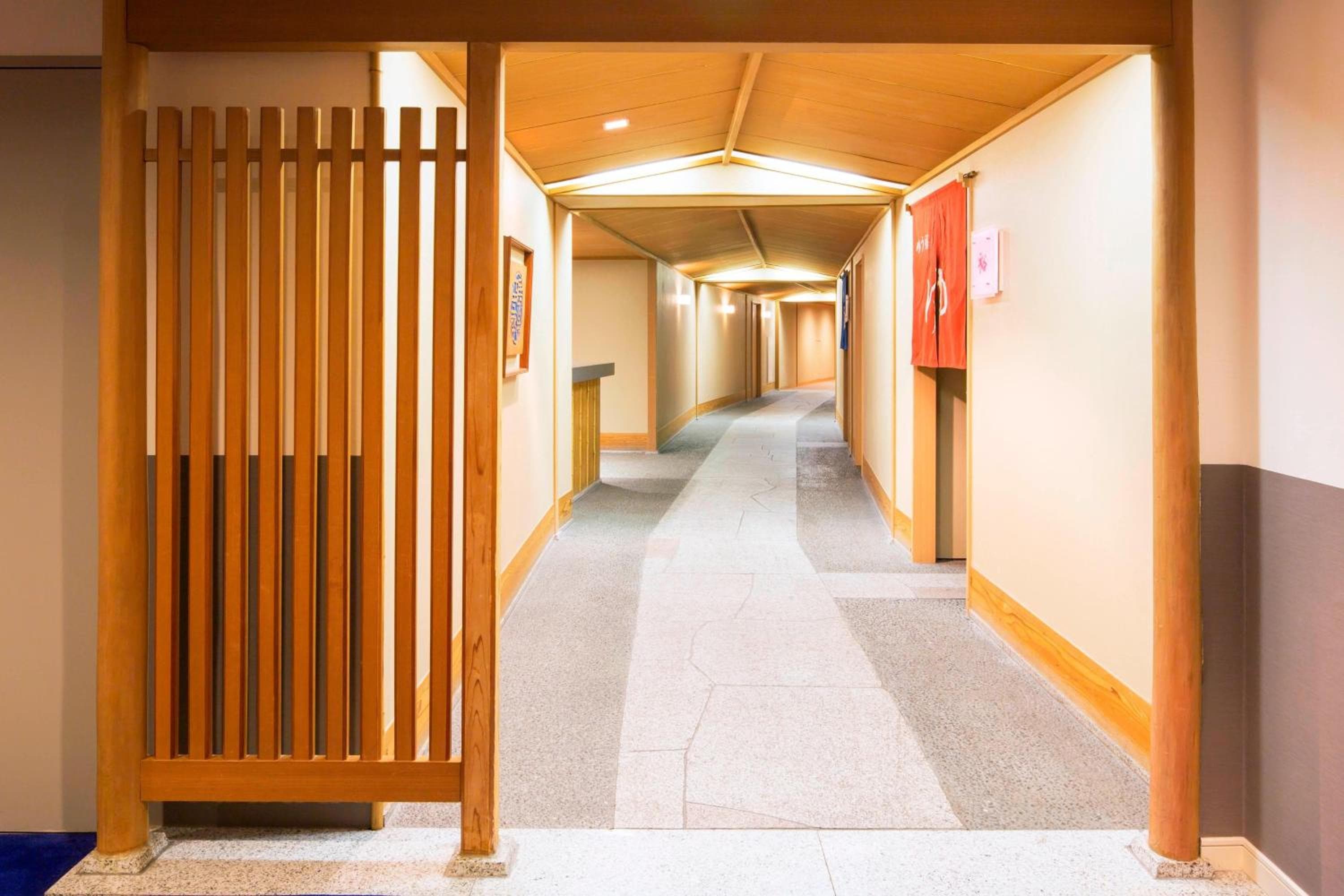 Sheraton Grande Tokyo Bay Hotel 1
