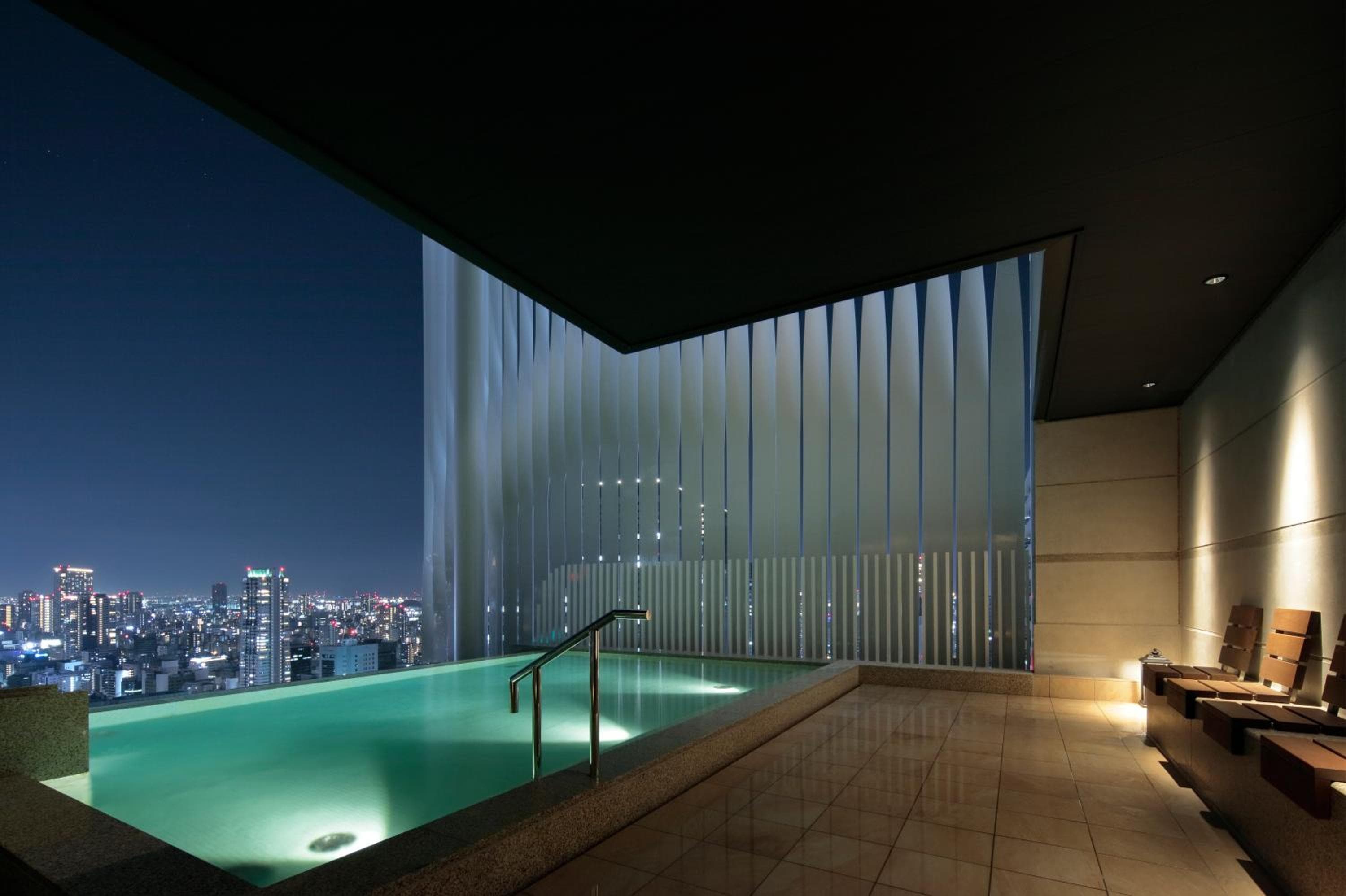 Candeo Hotels Osaka The Tower 2