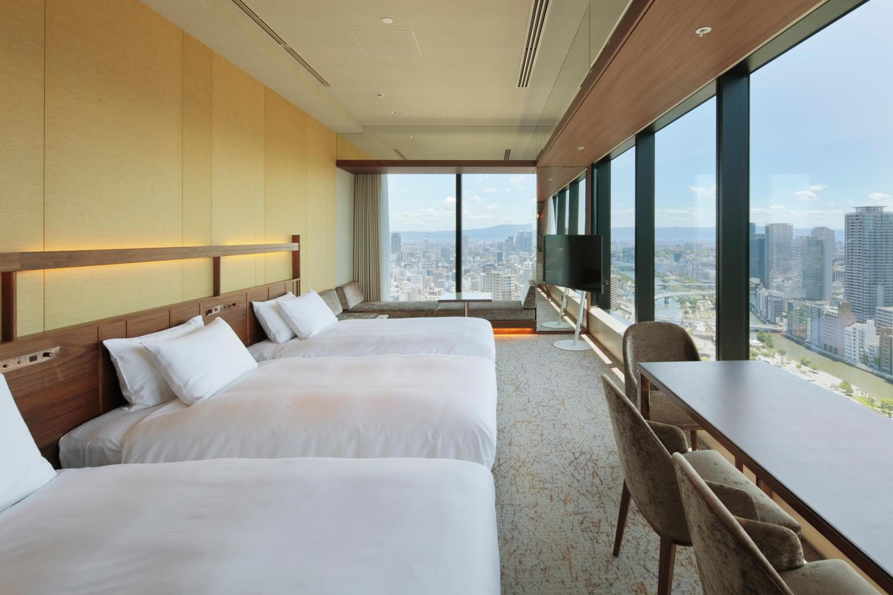 Candeo Hotels Osaka The Tower 1